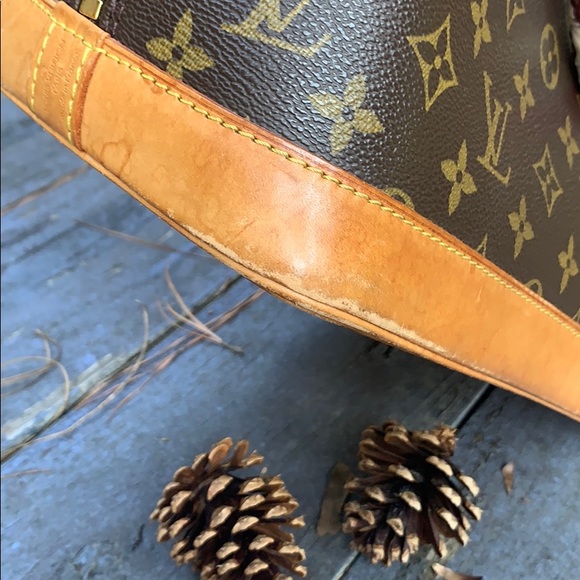 💯 Authentic Louis Vuitton Alma Monogram - Picture 9 of 16